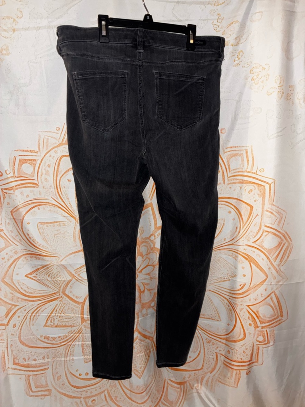 Riders by Lee Slim Cuffed Jeans & Liverpool Charcoal Gray Jeans Bundle - Picture 3 of 13